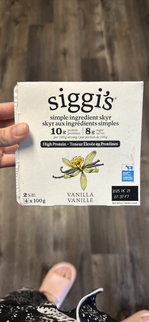 simple ingredient skyr vanilla by Siggi's - Tier B kids snack