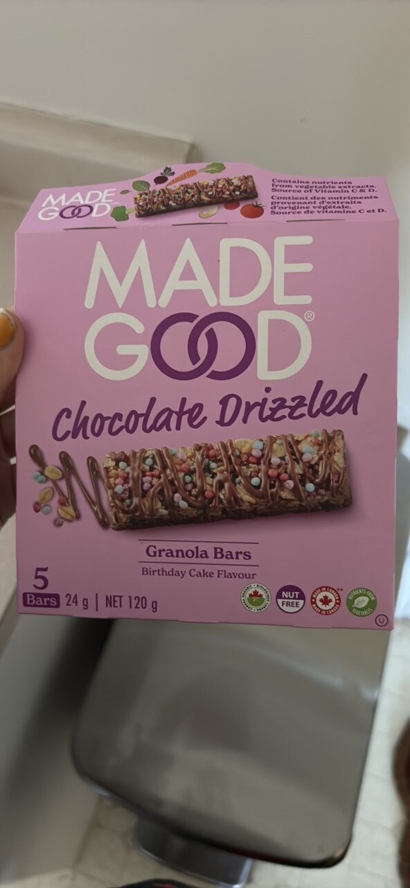 Granola Bars Birthday Cake Flavour by MadeGood - Tier A kids snack