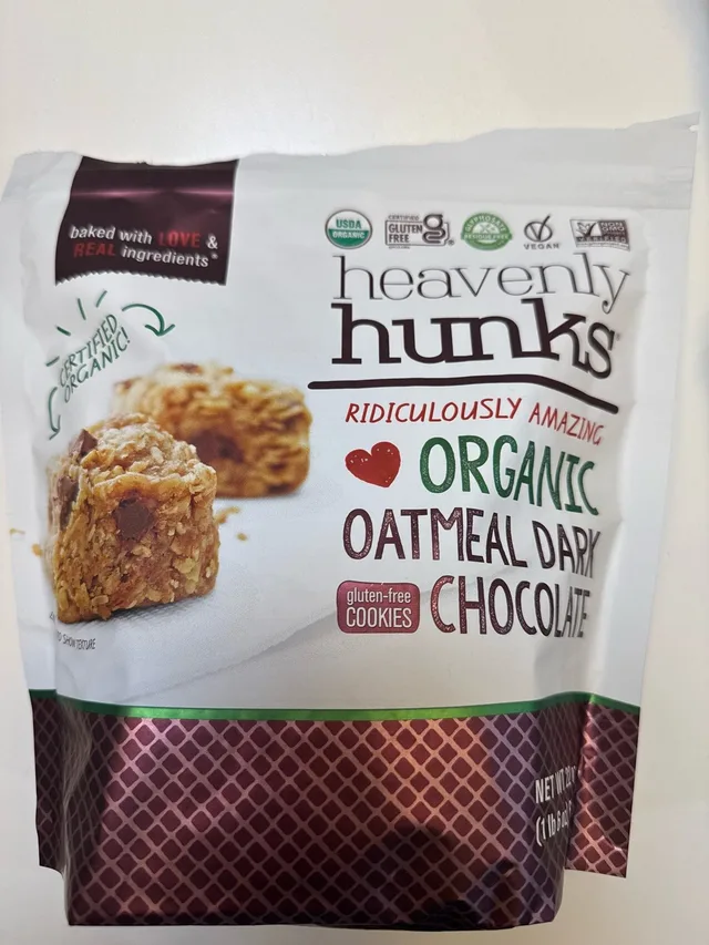 Organic Oatmeal Dark Chocolate by heavenly hunks - Tier E kids snack
