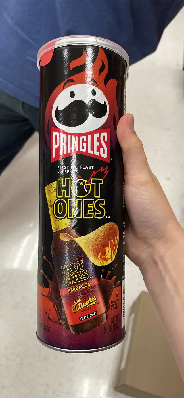 Hot Ones Barbacoa Chips by Pringles - Tier B kids snack