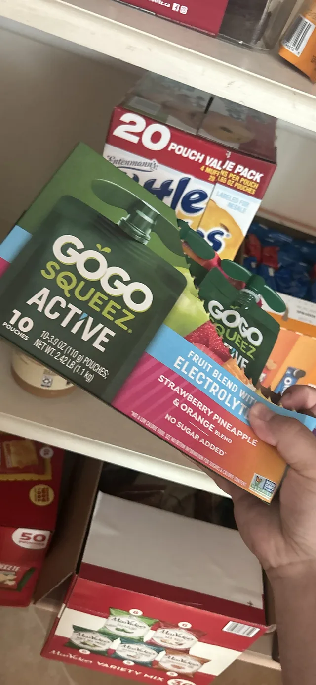 Strawberry Pineapple & Orange Blend by GoGo squeeZ - Tier B kids snack