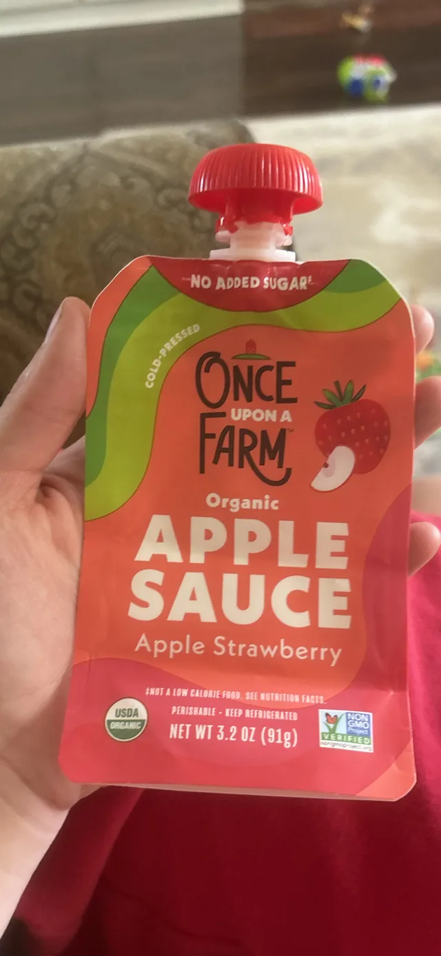 Apple Sauce Apple Strawberry by Once Upon a Farm - Tier B kids snack