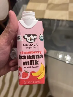 Strawberry Banana Milk by Mooala - Tier C kids snack