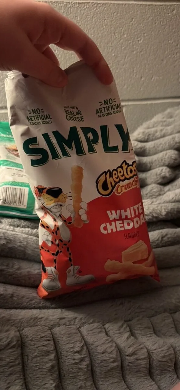 Crunchy White Cheddar by Cheetos - Tier B kids snack