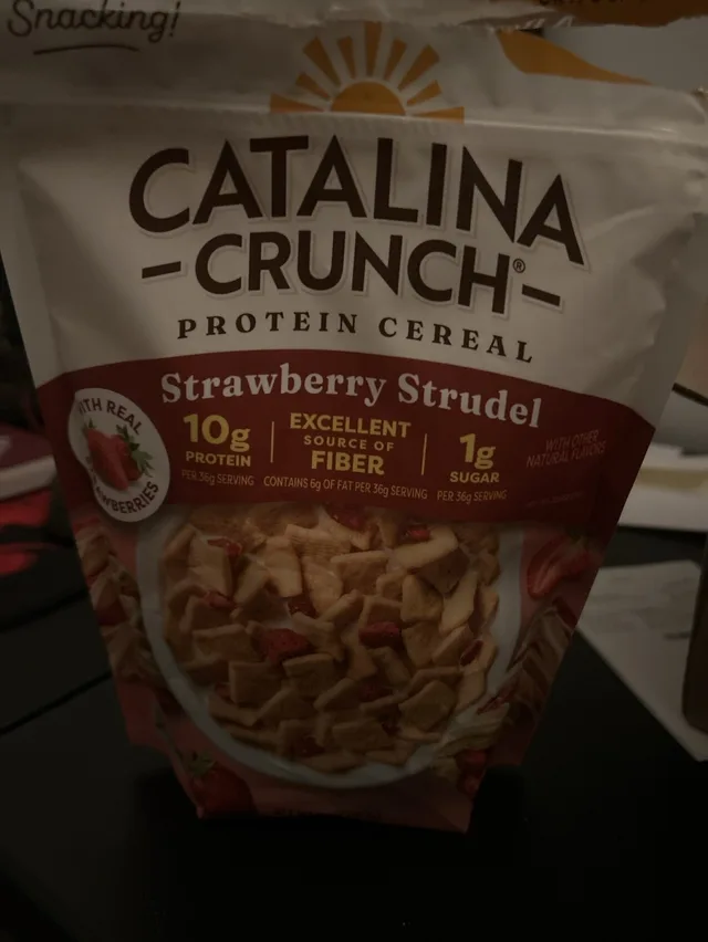 Strawberry Strudel Protein Cereal by Catalina Crunch - Tier B kids snack