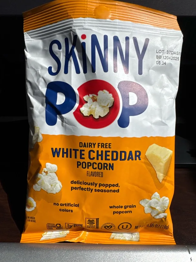 White Cheddar Popcorn by SkinnyPop - Tier A kids snack