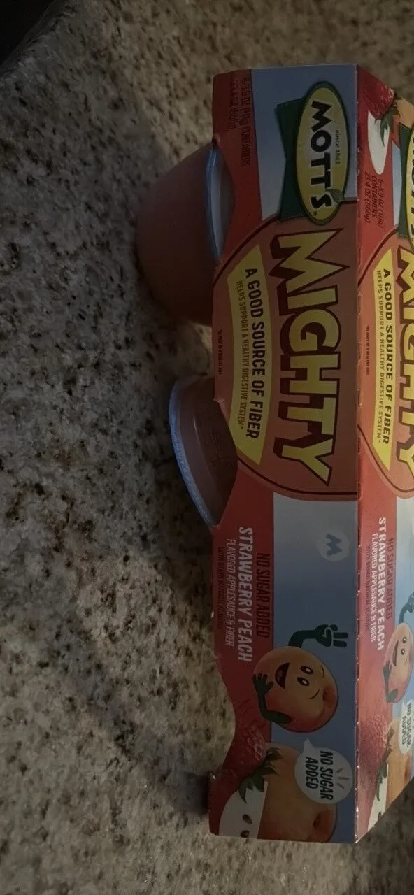 Mighty No Sugar Added Strawberry Peach by Mott's - Tier B kids snack