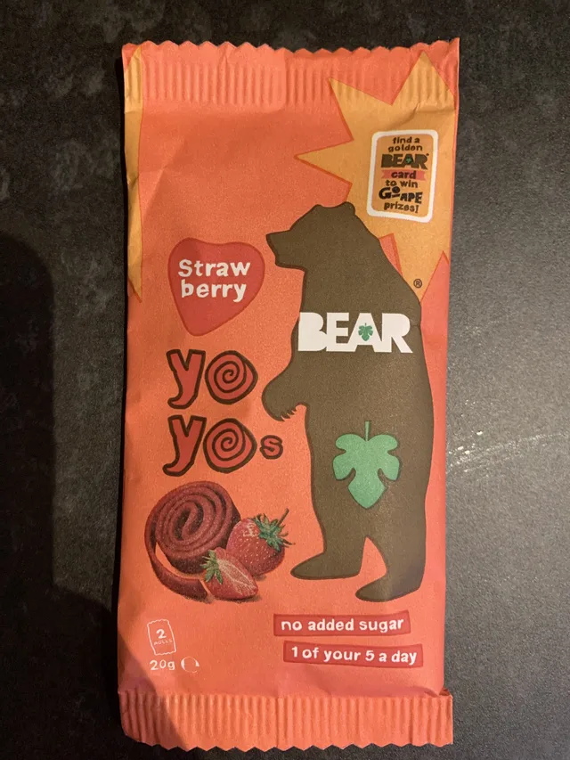 Pure Fruit Yoyos Strawberry 20G by BEAR - Tier B kids snack