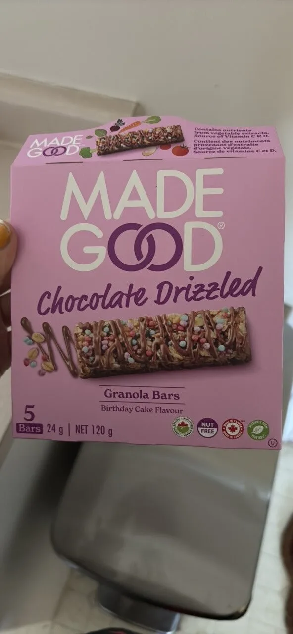 Granola Bars Birthday Cake Flavour by MadeGood - Tier B kids snack